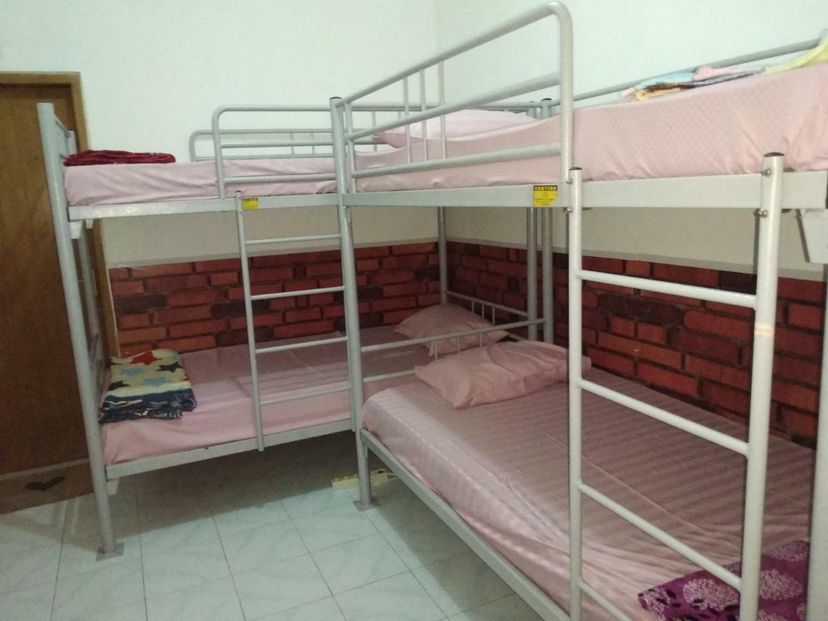 Szabrian Hostel Denpasar Zewnętrze zdjęcie